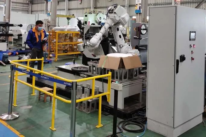 江蘇精湛基業(yè)機(jī)車部件汽車零部件生產(chǎn)項(xiàng)目進(jìn)展